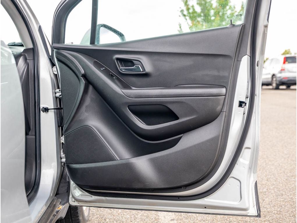 2021 Chevrolet Trax LS