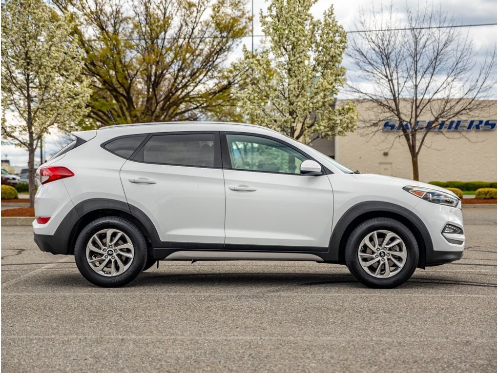 2017 Hyundai Tucson Base