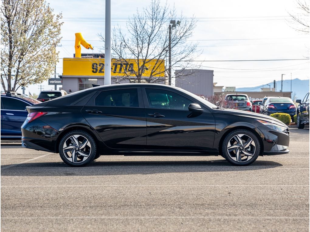 2023 Hyundai Elantra SEL w/Convenience Pkg