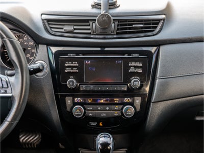2017 Nissan Rogue Base