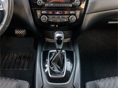 2017 Nissan Rogue Base