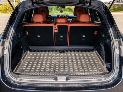 2023 Mercedes-Benz GLC 300