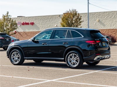 2023 Mercedes-Benz GLC 300