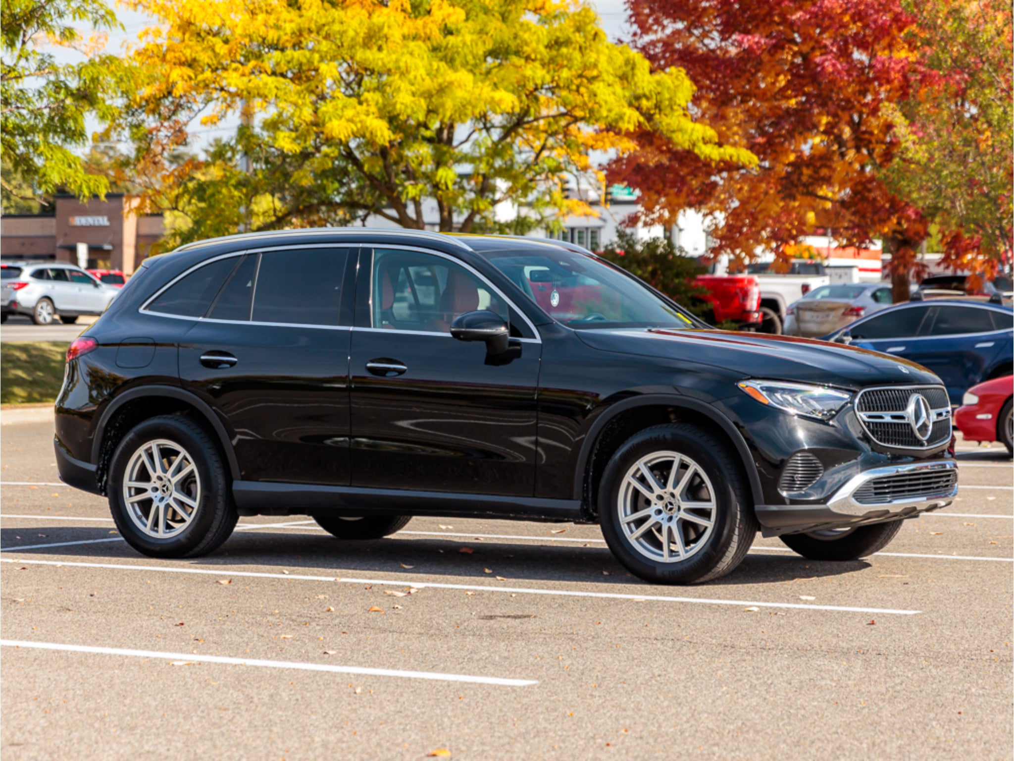 2023 Mercedes-Benz GLC 300
