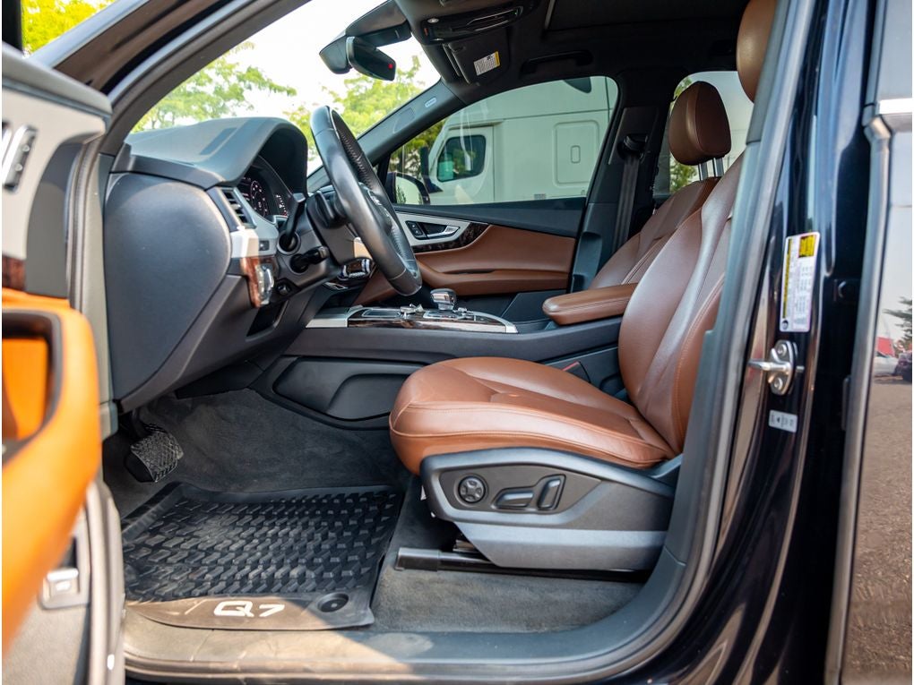 2019 Audi Q7 Premium Plus