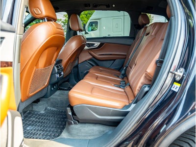 2019 Audi Q7 Premium Plus