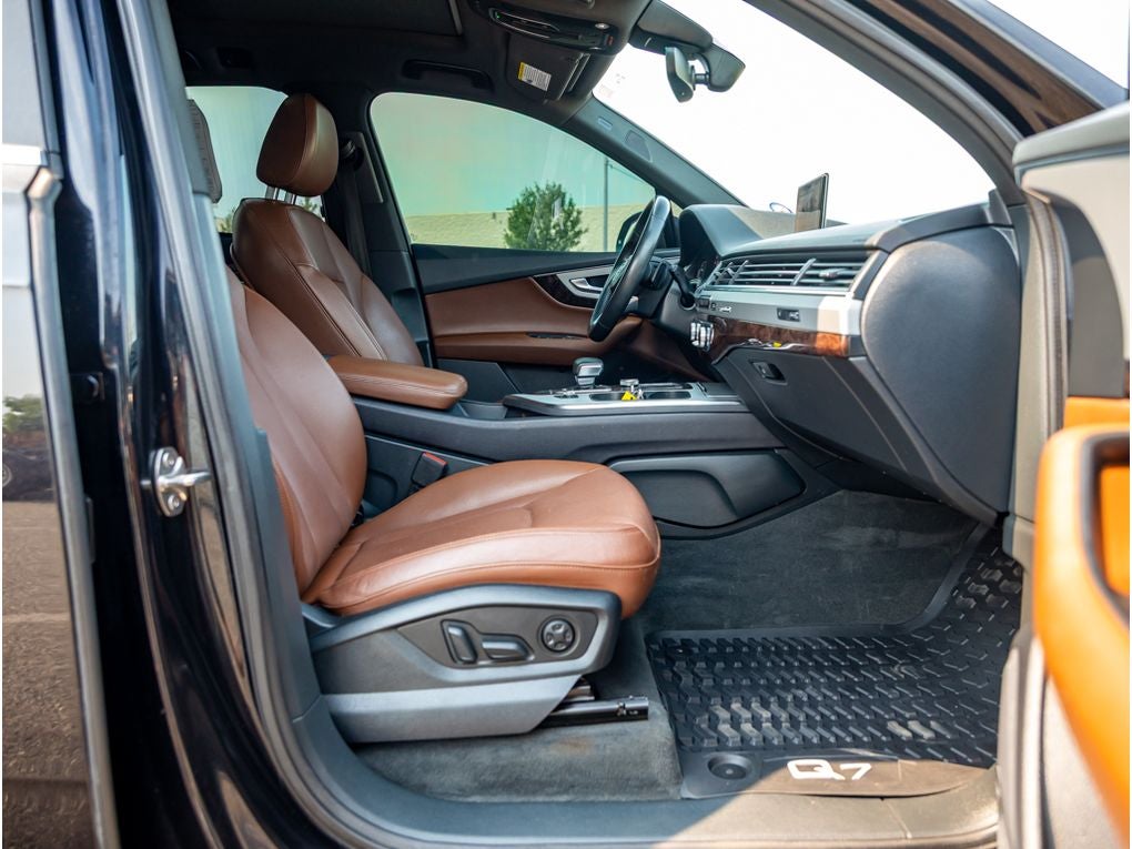 2019 Audi Q7 Premium Plus