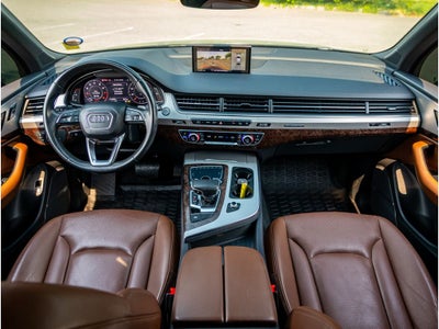 2019 Audi Q7 Premium Plus