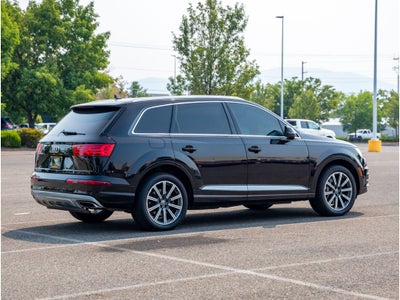 2019 Audi Q7 Premium Plus