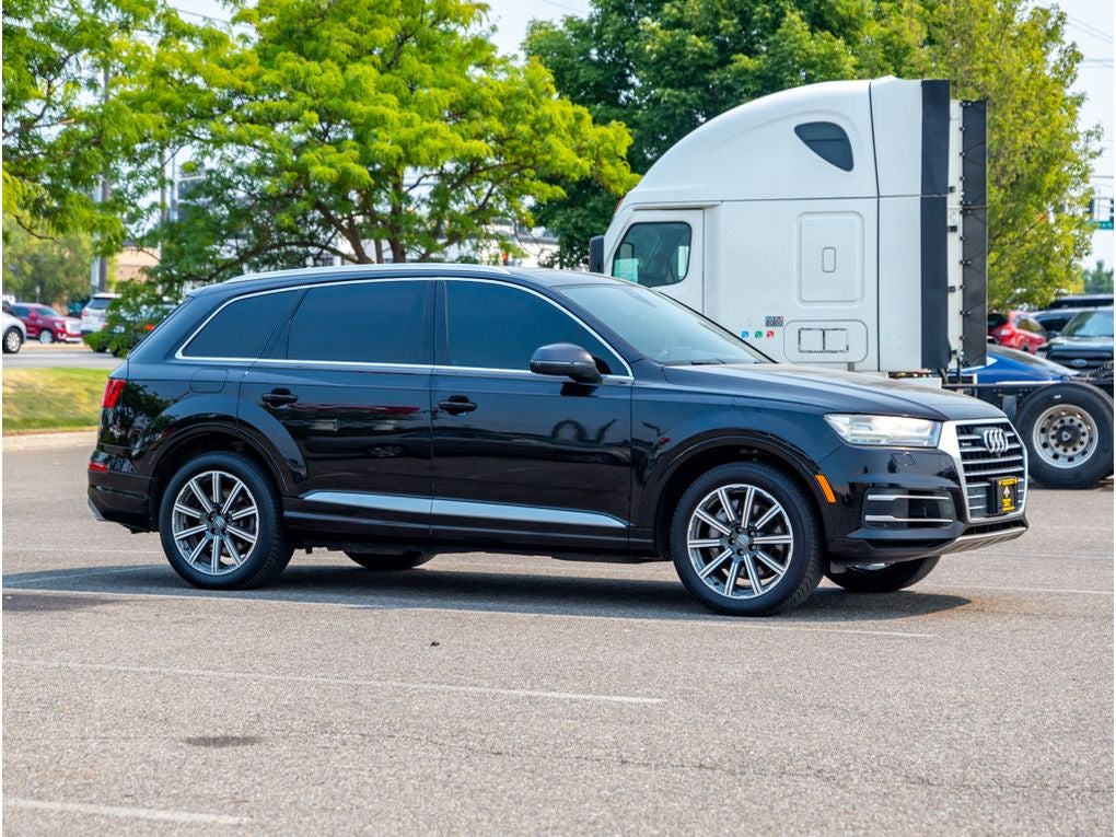 2019 Audi Q7 Premium Plus