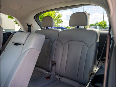 2019 Audi Q7 Premium Plus
