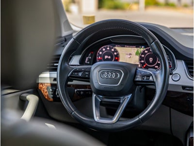 2019 Audi Q7 Premium Plus