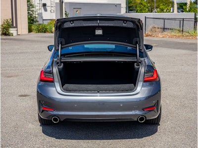 2019 BMW 3 series 330i xDrive
