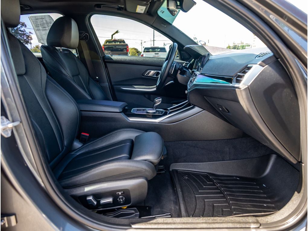 2019 BMW 3 series 330i xDrive