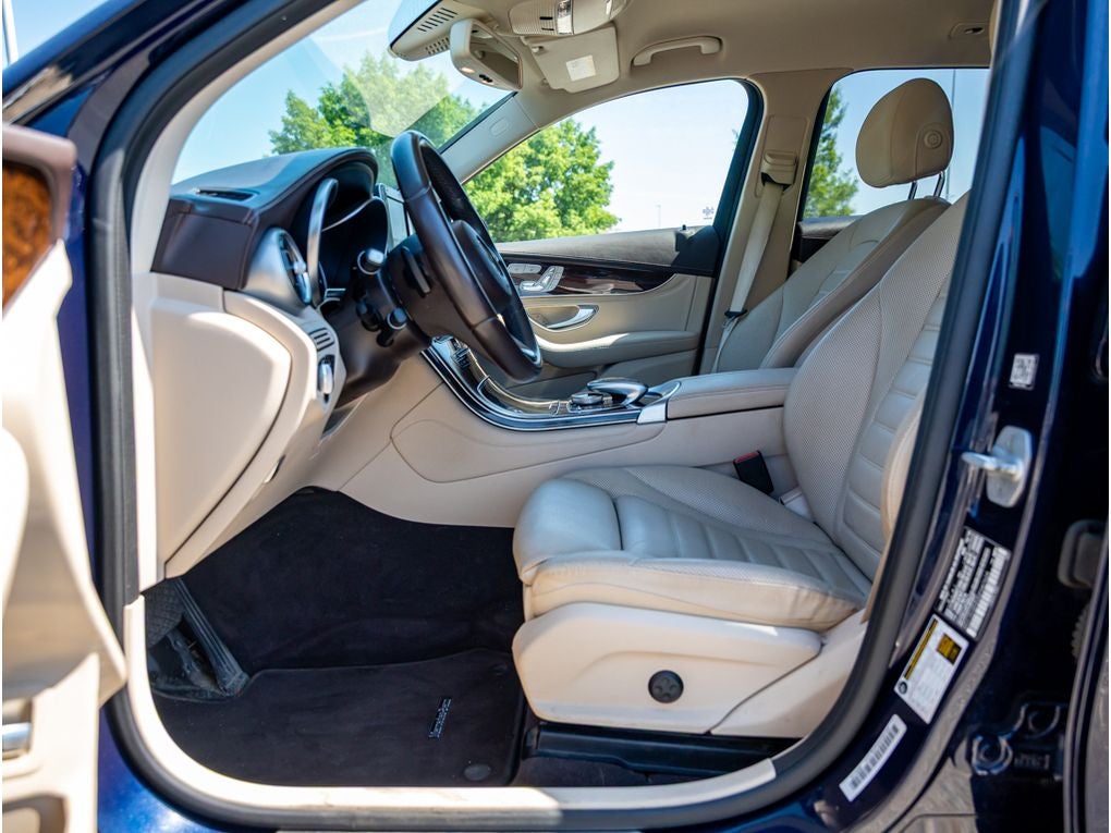 2016 Mercedes-Benz GLC 300