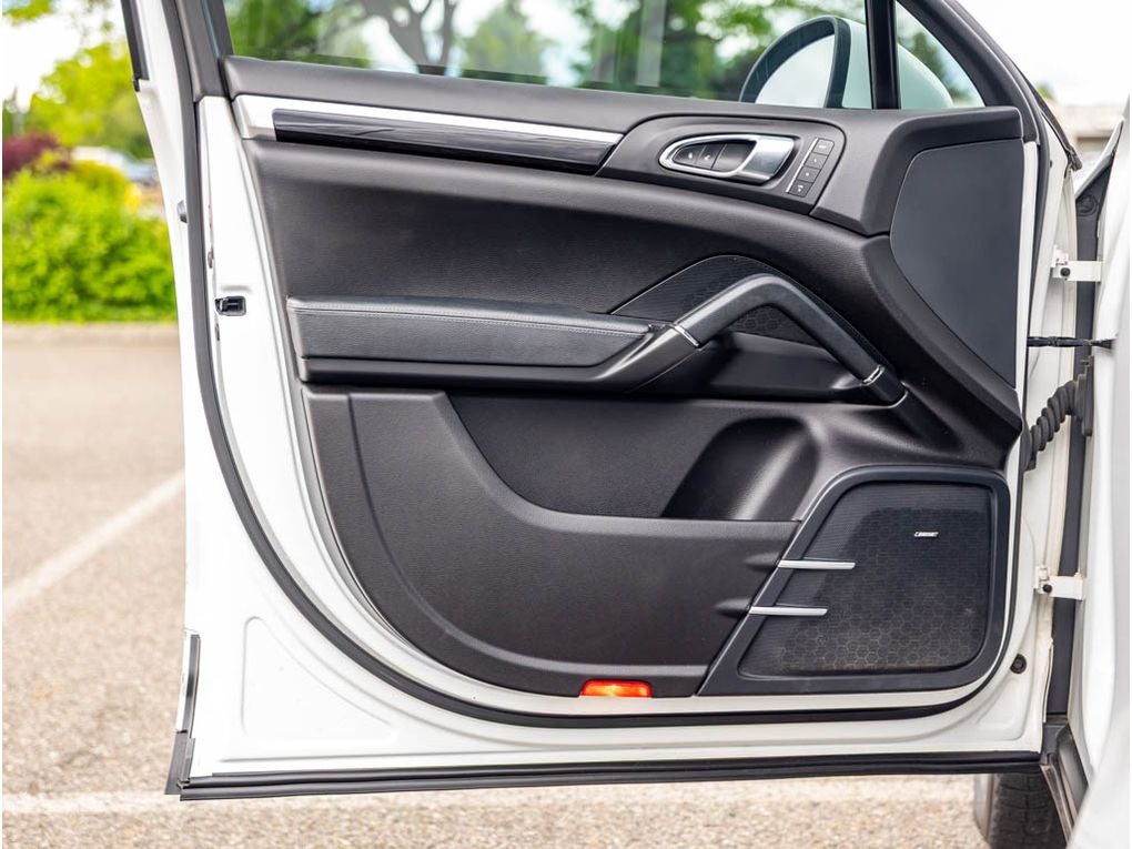 2014 Porsche Cayenne Base