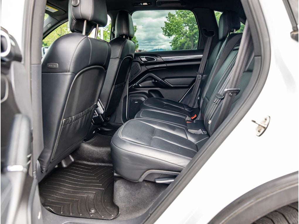 2014 Porsche Cayenne Base