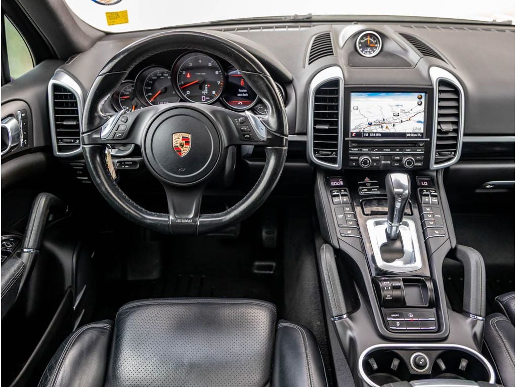 2014 Porsche Cayenne Base