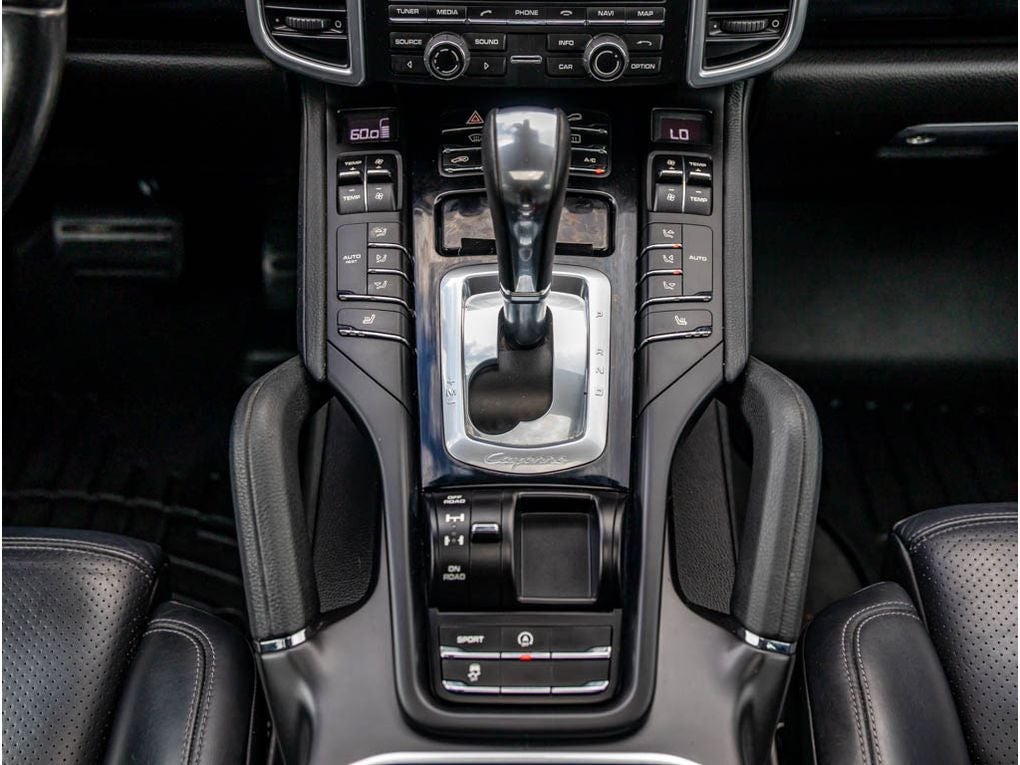 2014 Porsche Cayenne Base
