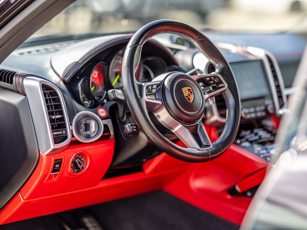 2018 Porsche Cayenne Base