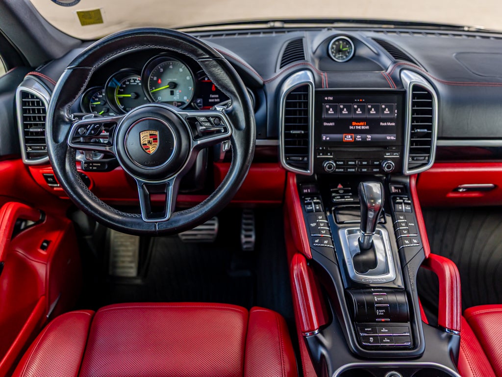 2018 Porsche Cayenne Base