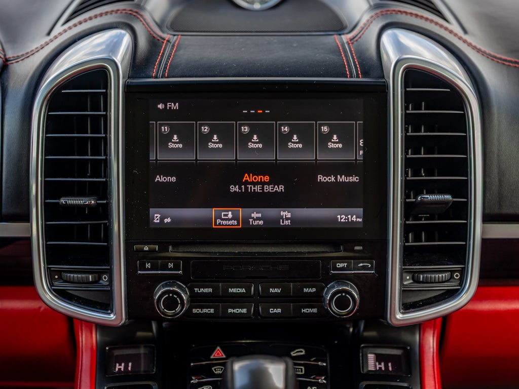 2018 Porsche Cayenne Base