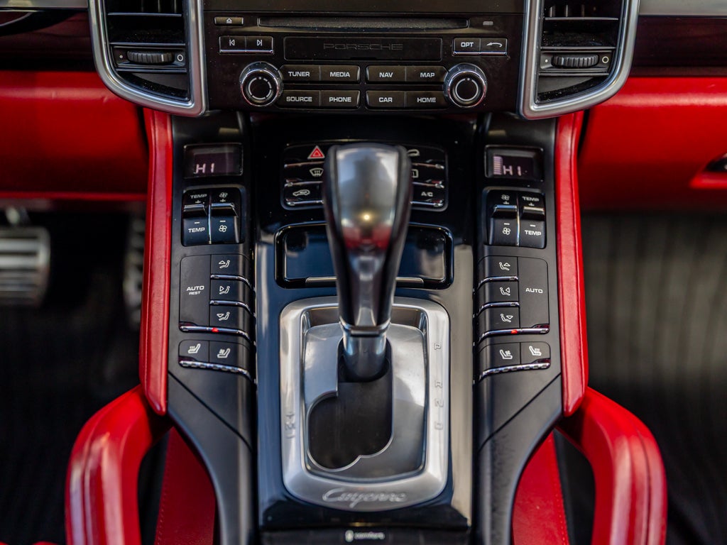 2018 Porsche Cayenne Base