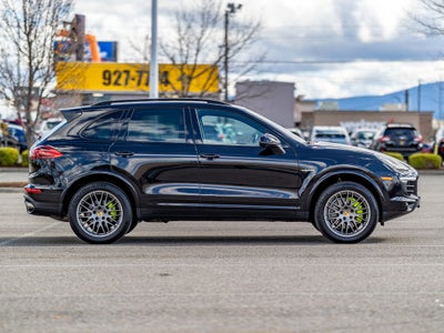 2018 Porsche Cayenne Base