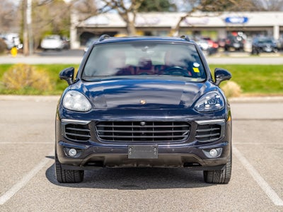 2018 Porsche Cayenne Base