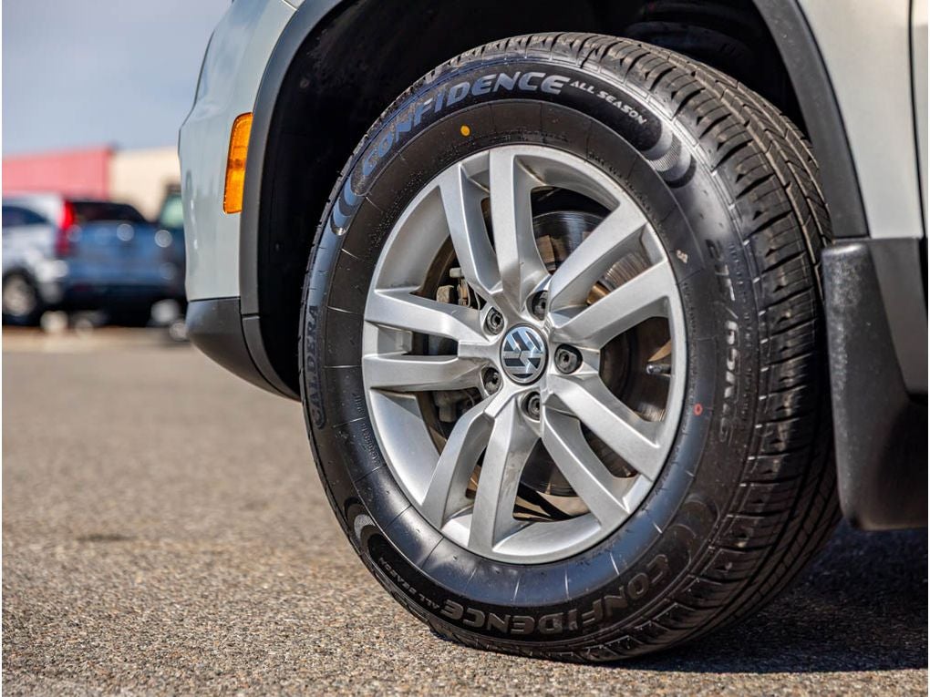 2013 Volkswagen Tiguan Base
