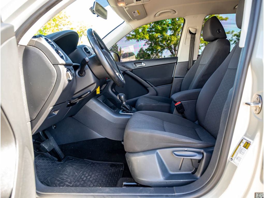 2013 Volkswagen Tiguan Base