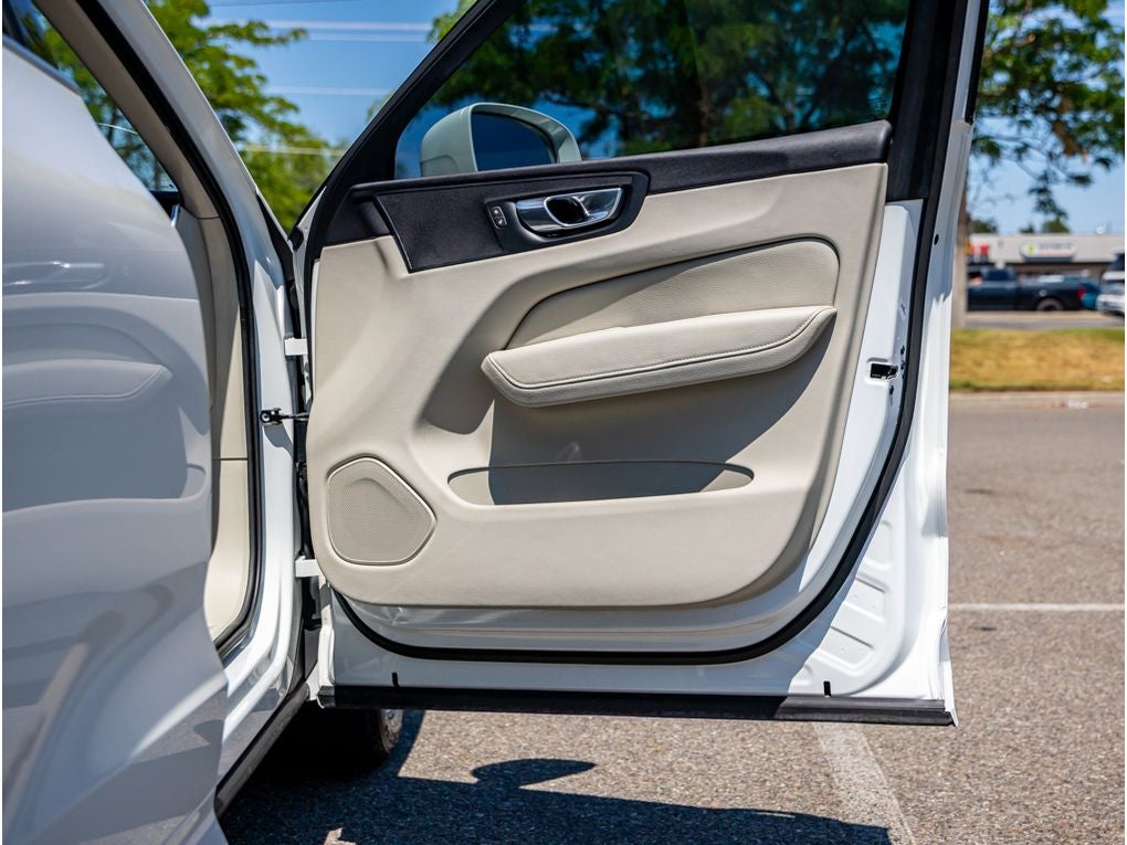 2018 Volvo XC60 Momentum