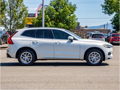 2018 Volvo XC60 Momentum