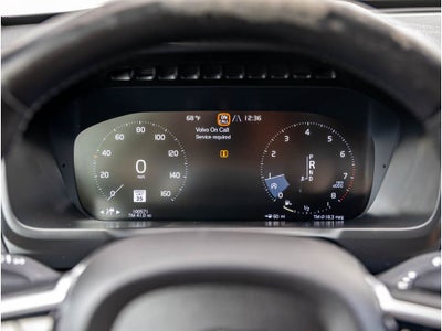 2017 Volvo XC90 Momentum