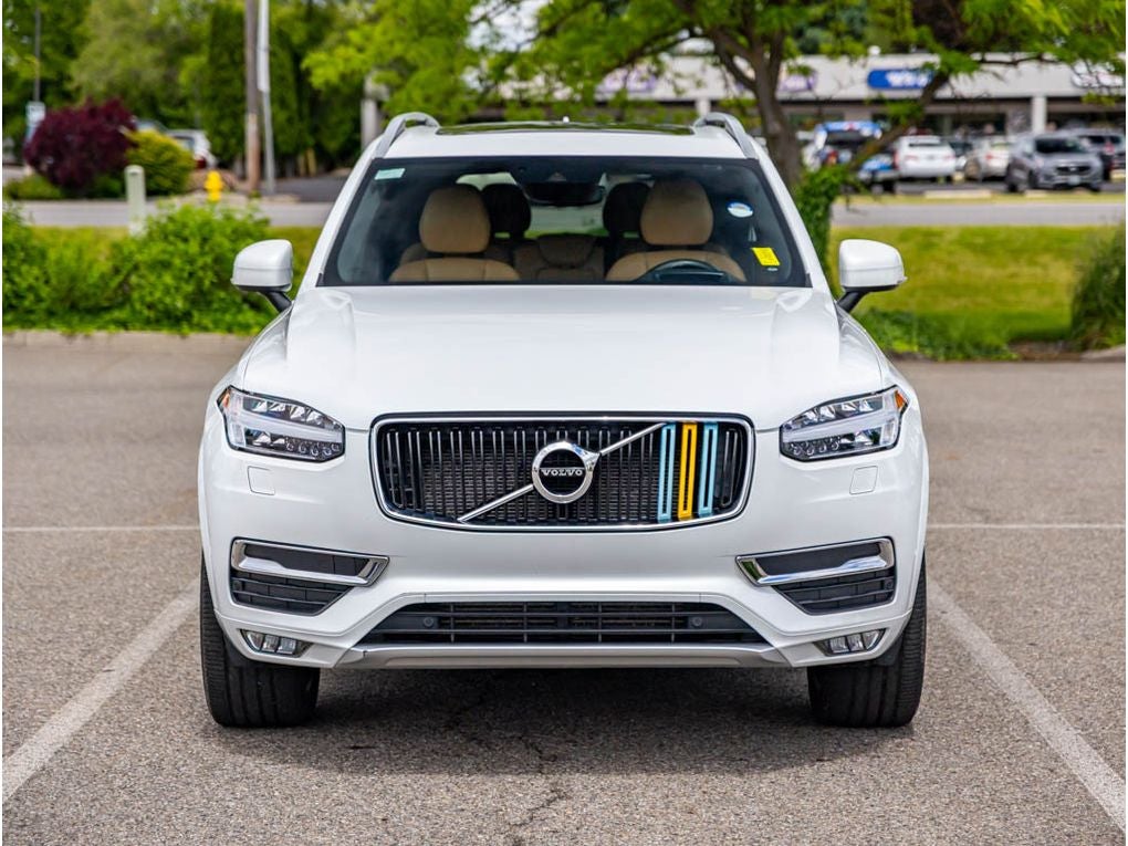 2017 Volvo XC90 Momentum